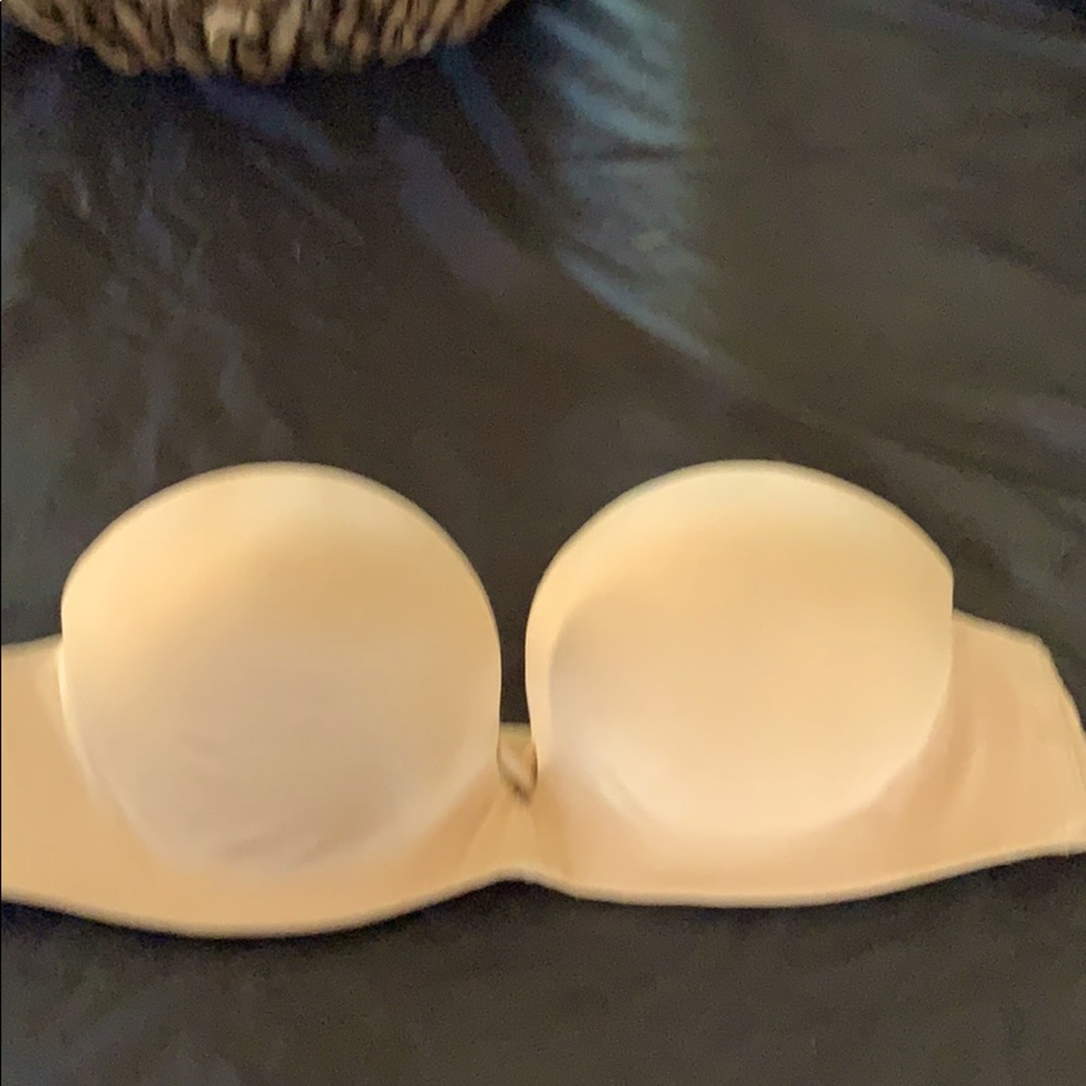 VS ultra enhancing push up bra. Nude color